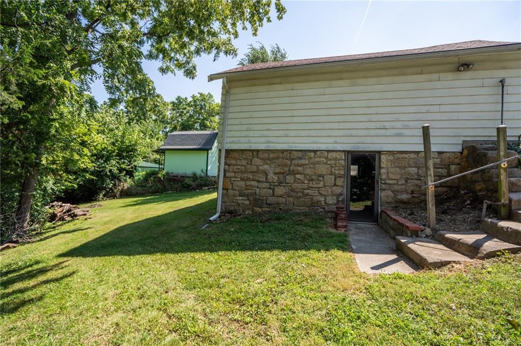 3210 Steele Road Kansas City, KS 66106 - Photo 48 of 58