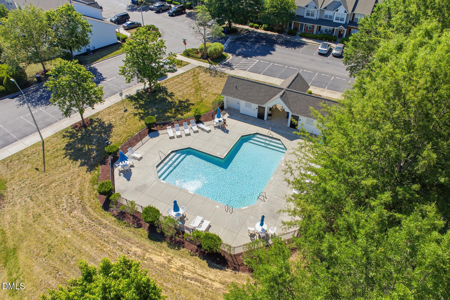 7719 Averette Field Drive Raleigh, NC 27616 - Photo 18 of 22 Community Pool