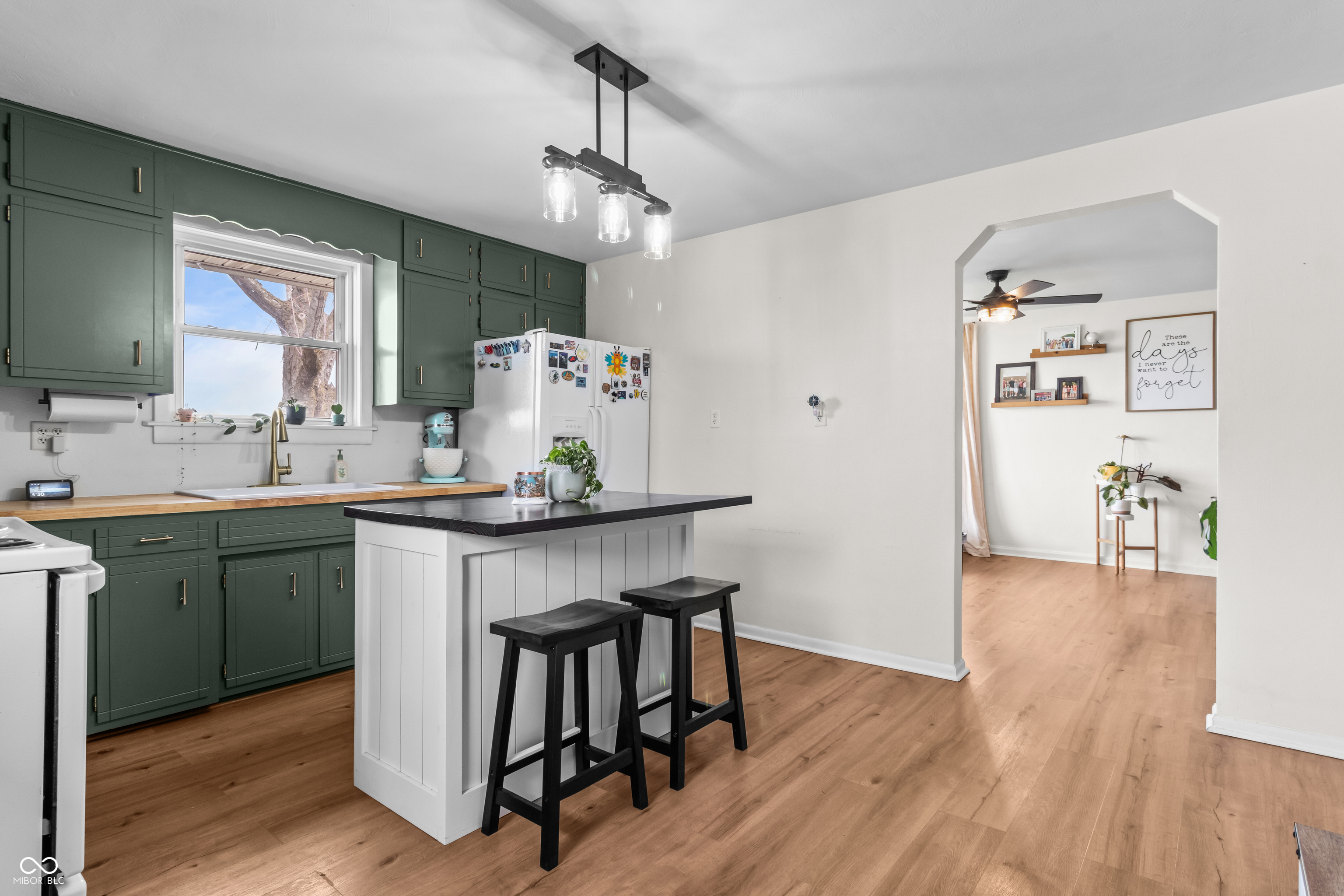 20765 Cyntheanne Road Noblesville, IN 46060 - Photo 8 of 32