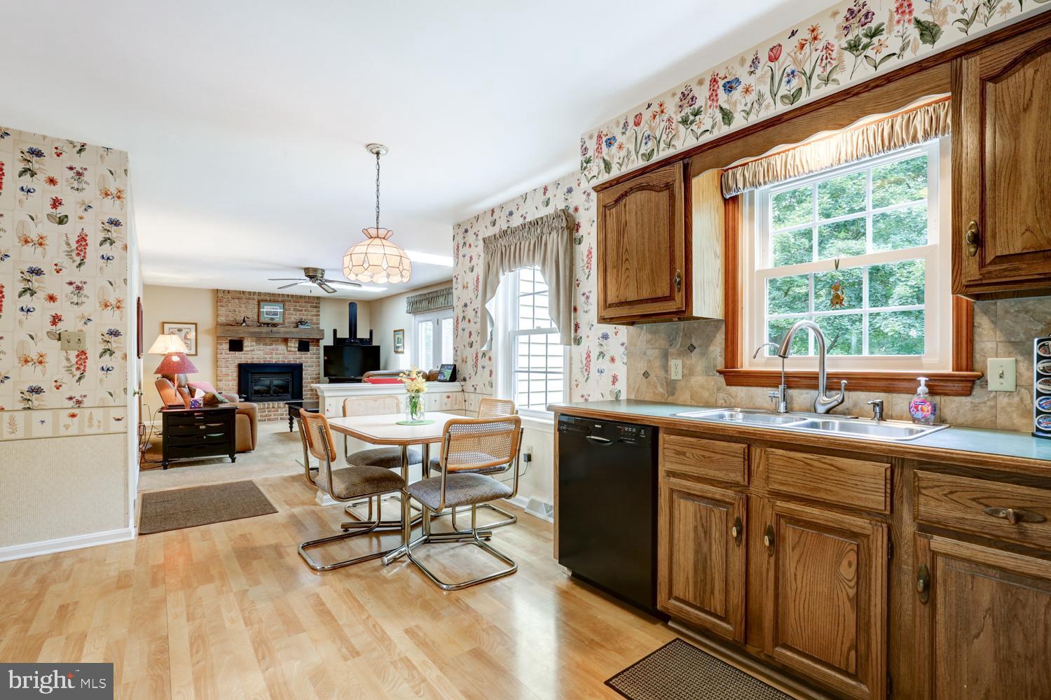66 Slaymaker Hill Road Kinzers, PA 17535 - Photo 8 of 47 Gallery Image 8