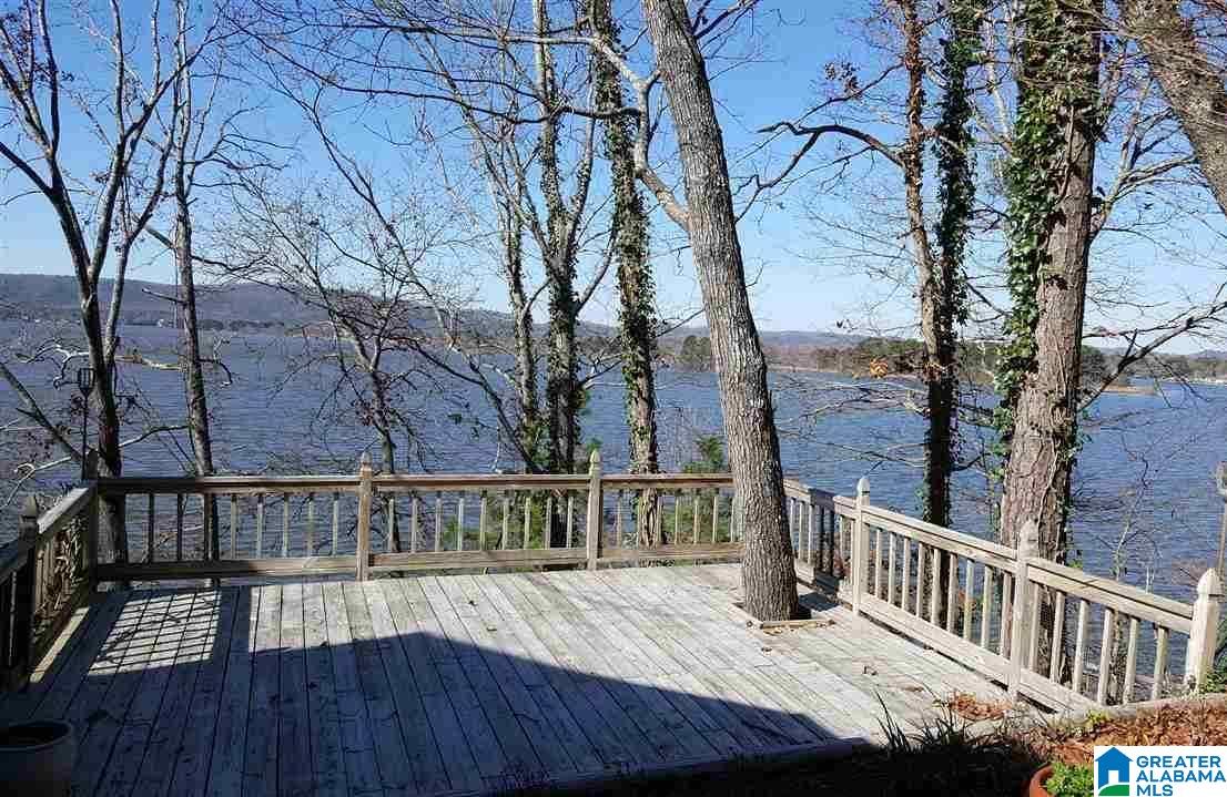1578 Leota Road Gadsden, AL 35907 - Photo 2 of 27