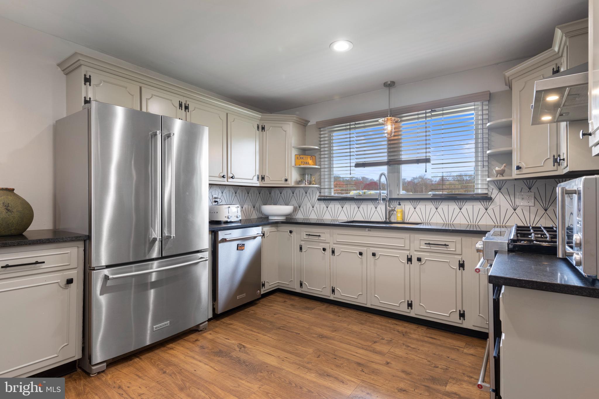 605 Hillendale Road Avondale, PA 19311 - Photo 21 of 59