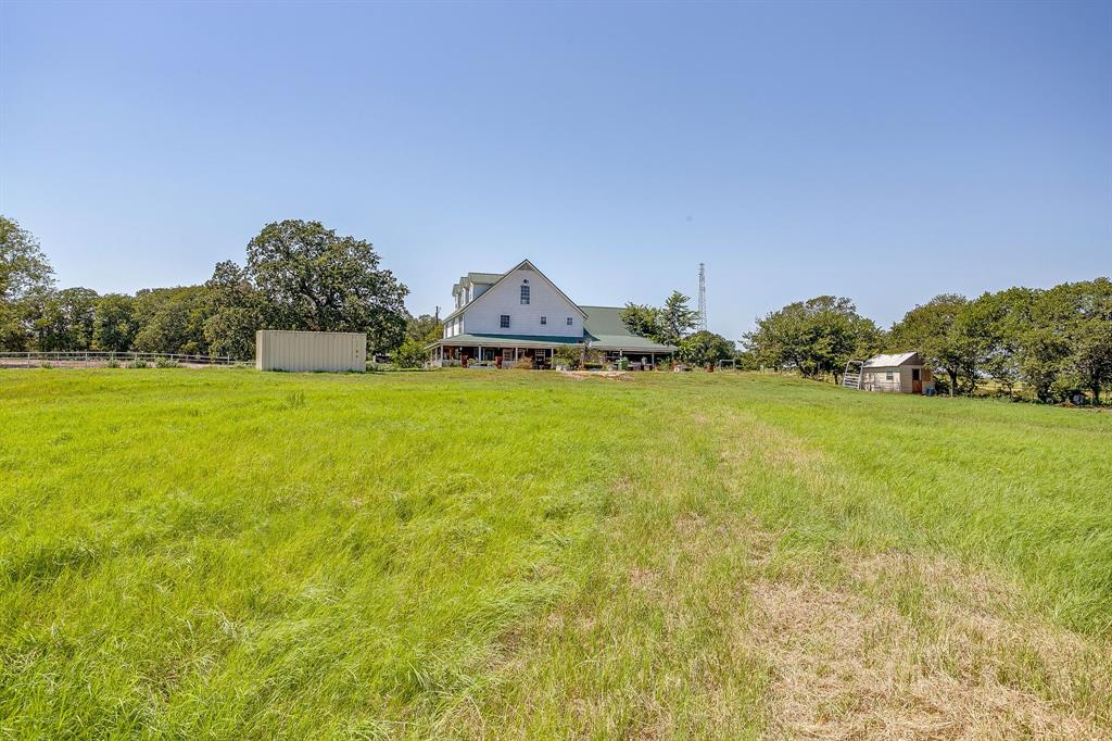 7726 West Highway 199 Springtown, TX 76082 - Photo 5 of 29