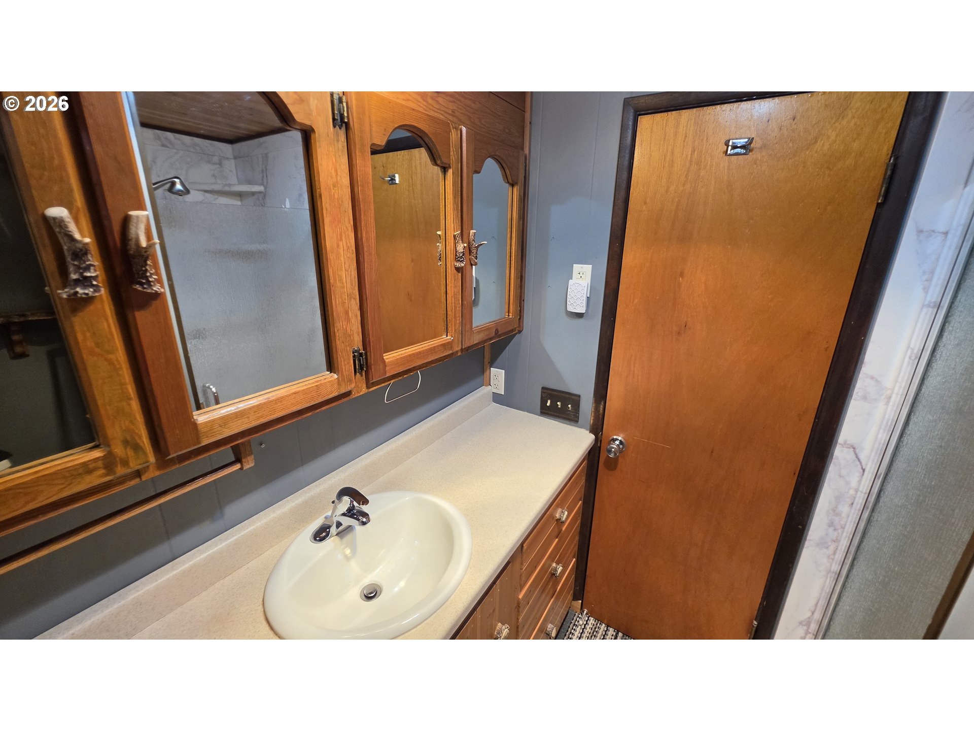 2360 High Street Reedsport, OR 97467 - Photo 25 of 44 Attached Bathroom #2