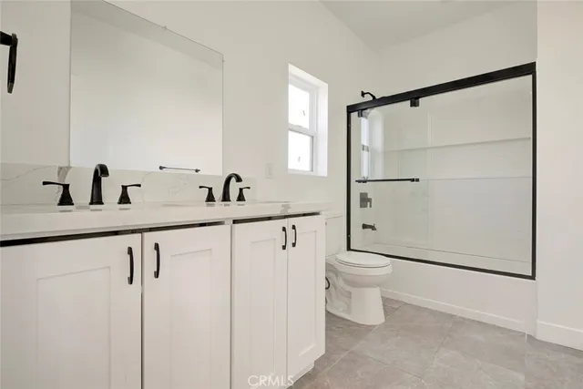 $3,900 | 5650 Cartwright Avenue, North Hollywood, CA 91601