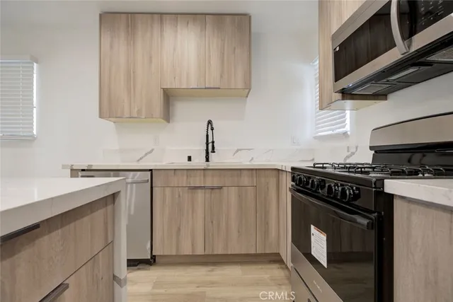 $3,900 | 5650 Cartwright Avenue, North Hollywood, CA 91601