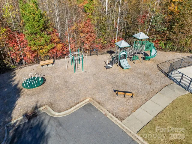 $3,000 | 6012 Thorburn Way, Belmont, NC 28012