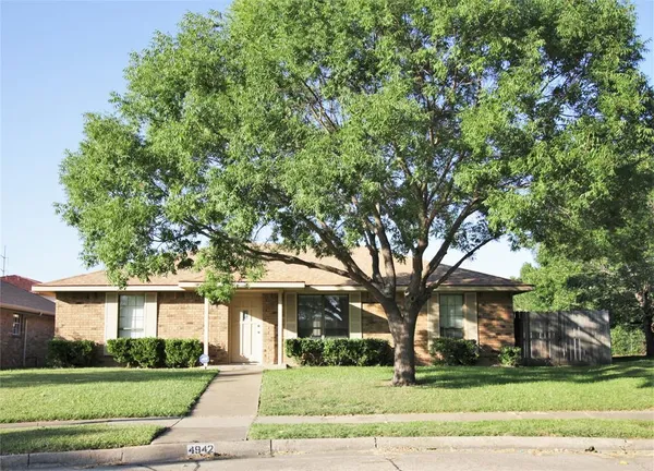 $2,100 | 4942 Avalon Drive, Garland, TX 75043