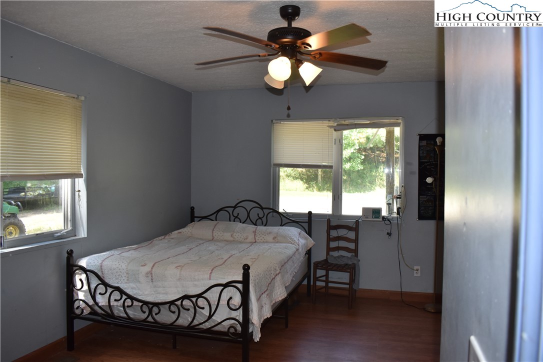 2189 Bald Knob Road Sparta, NC 28675 - Photo 9 of 18