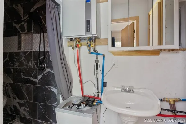 $290,000 | 32655 Challenge Drive, Lincoln, MO 65338