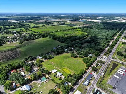 $894,000 | 123 South Wiggins Road, Plant City, FL 33566