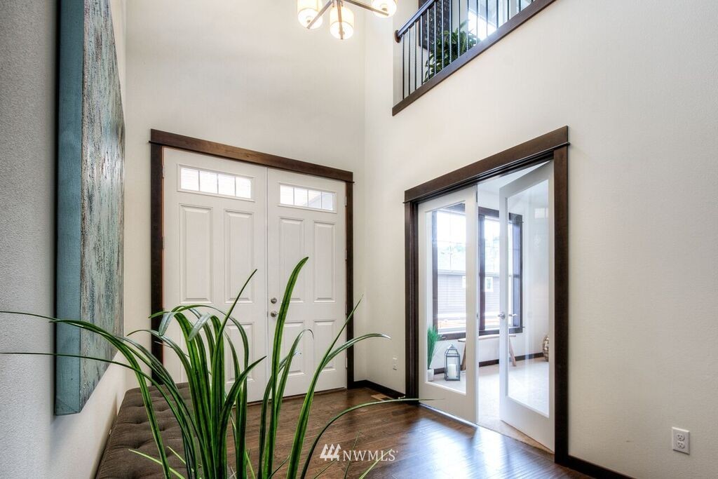 10011 Northeast 147th Street Bothell, WA 98011 - Photo 4 of 22