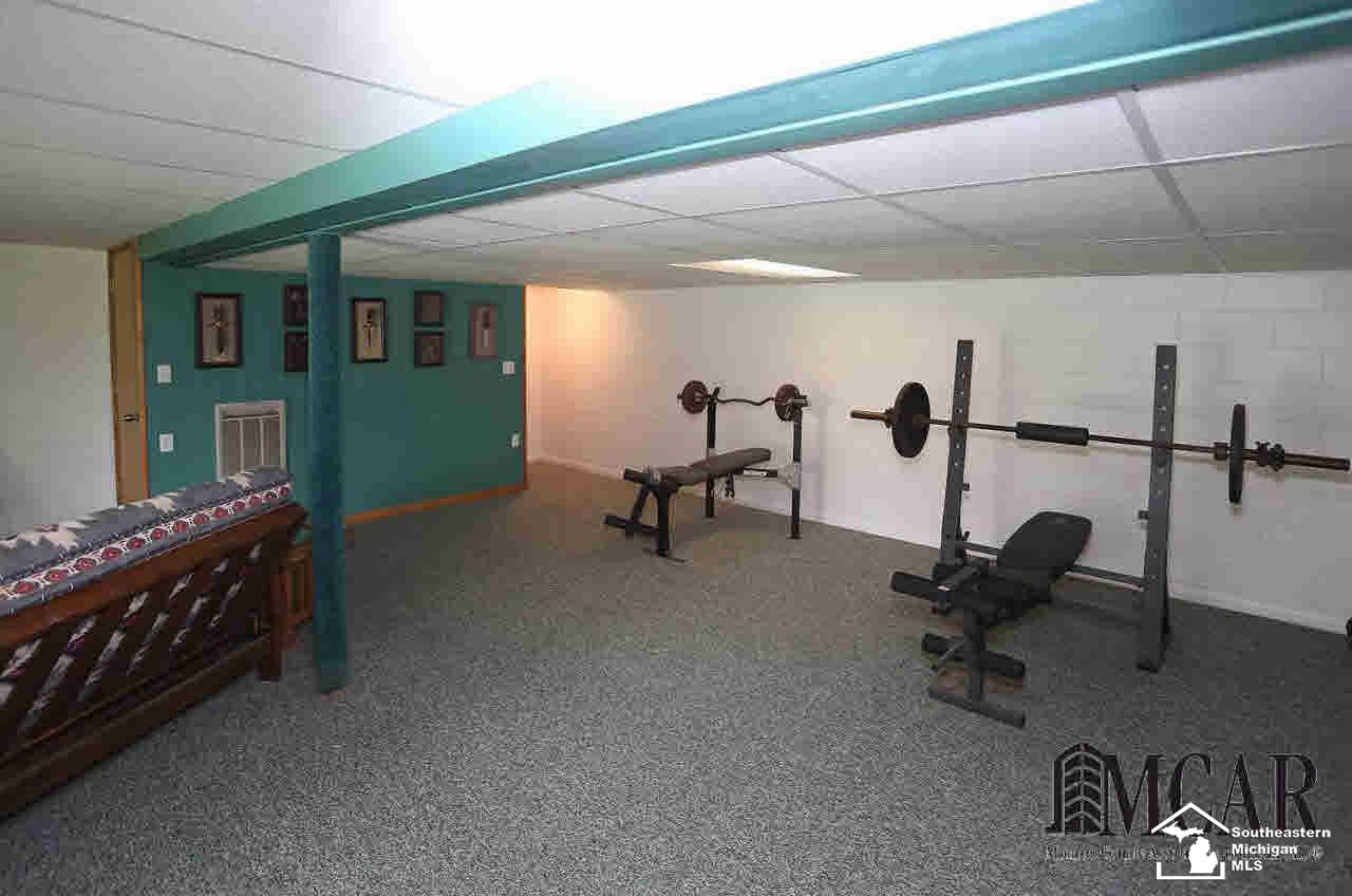 8775 North Custer Road Monroe, MI 48162 - Photo 17 of 28
