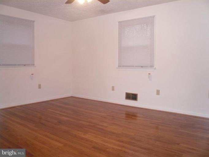 15309 Livingston Road Accokeek, MD 20607 - Photo 3 of 11 Master Bedroom