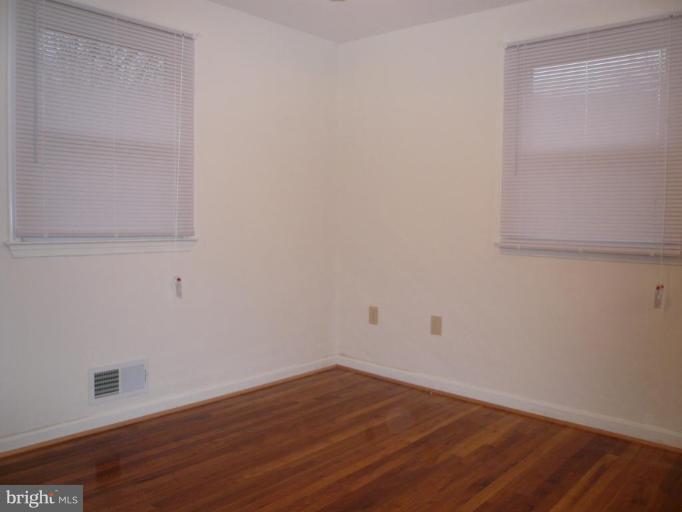 15309 Livingston Road Accokeek, MD 20607 - Photo 6 of 11 Bedroom #1