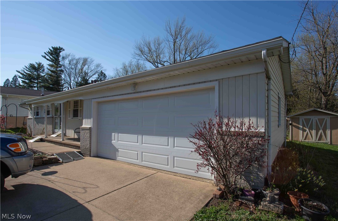 48 West Howe Road Tallmadge, OH 44278 - Photo 4 of 29 Gallery Image 4