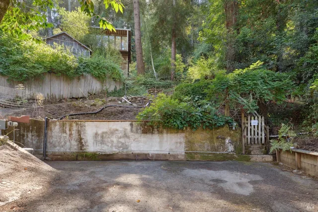 $955,000 | 1 Tamarack Road, Unit B, San Geronimo, CA 94963