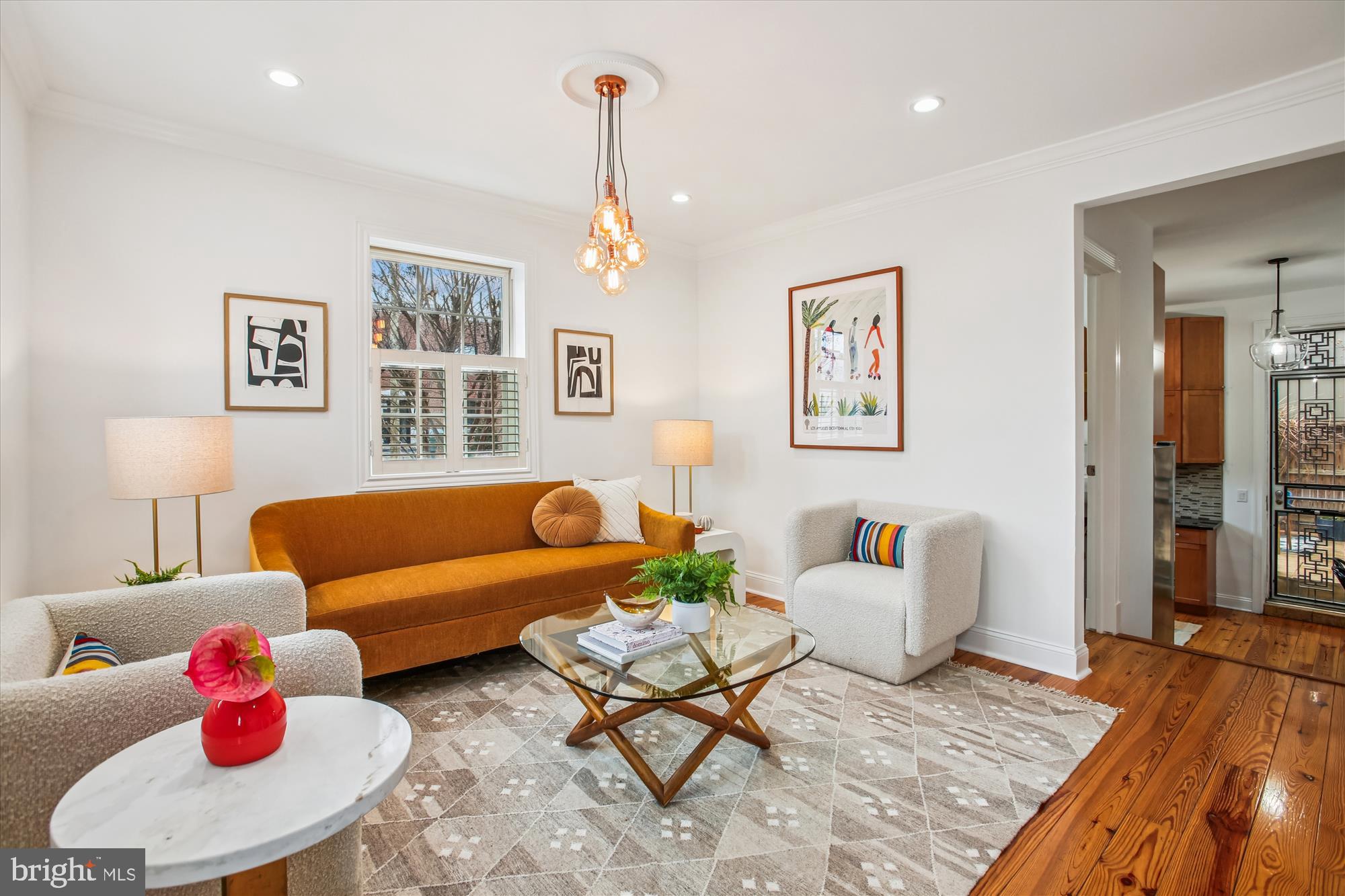 37 17th Street Southeast Washington, DC 20003 - Photo 4 of 41 Gallery Image 4