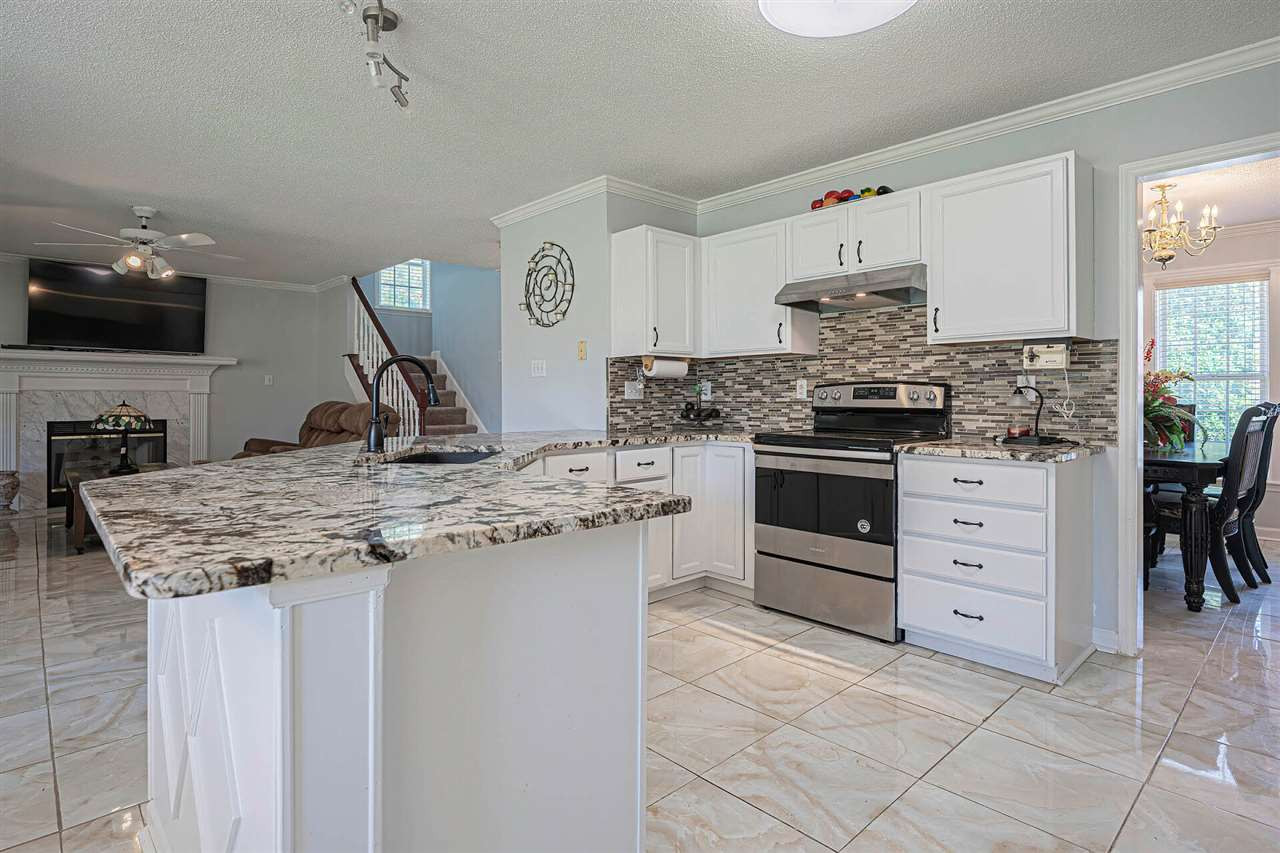 4312 Fowler Ridge Drive Raleigh, NC 27616 - Photo 11 of 30 Kitchen