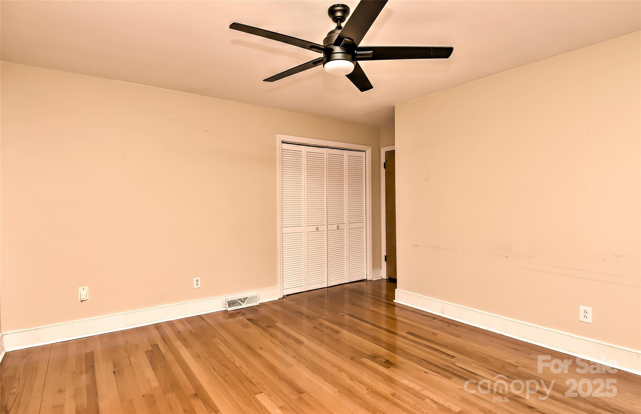 385 Gum Branch Road Charlotte, NC 28214 - Photo 25 of 46 Gallery Image 25