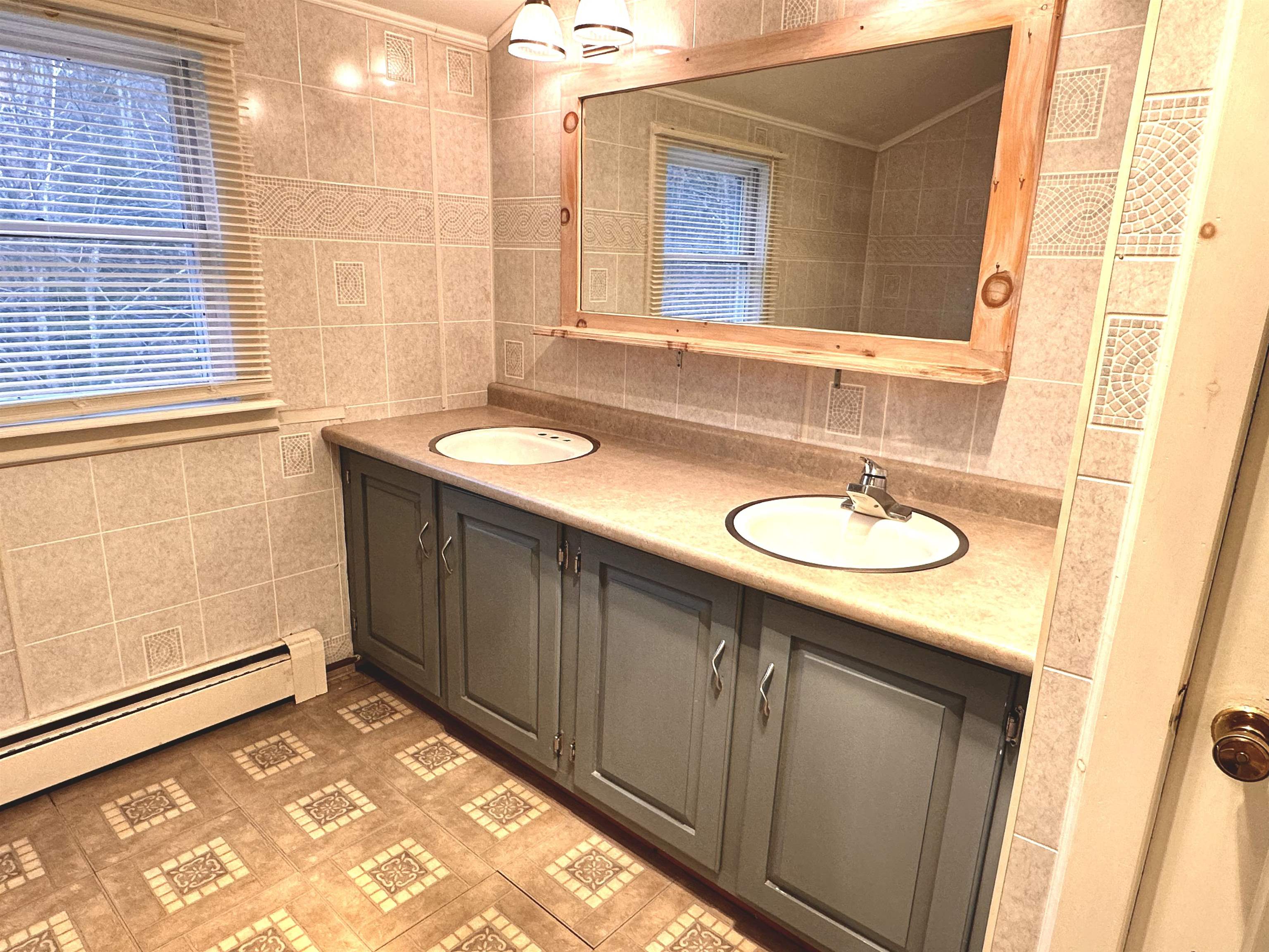 262 Middleton Road Wolfeboro, NH 03894 - Photo 9 of 32