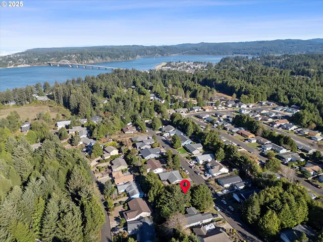 a view of a mountain in the distance