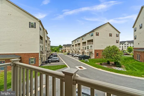 $399,000 | 5904 Etterbeek Street, Ijamsville, MD 21754