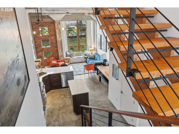 $1,050,000 | 306 Columbia Street, Hood River, OR 97031