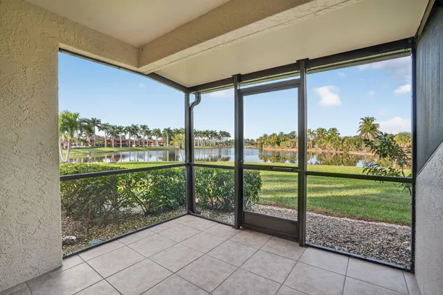 $299,000 | 1544 Mainsail Drive, Unit 10, Naples, FL 34114