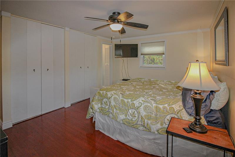 1638 Wise Road Carnegie, PA 15106 - Photo 14 of 25 Gallery Image 14