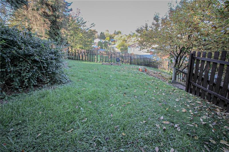 1638 Wise Road Carnegie, PA 15106 - Photo 24 of 25 Gallery Image 24