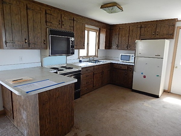 727 Hubbardston Road Barre, MA 01005 - Photo 11 of 20