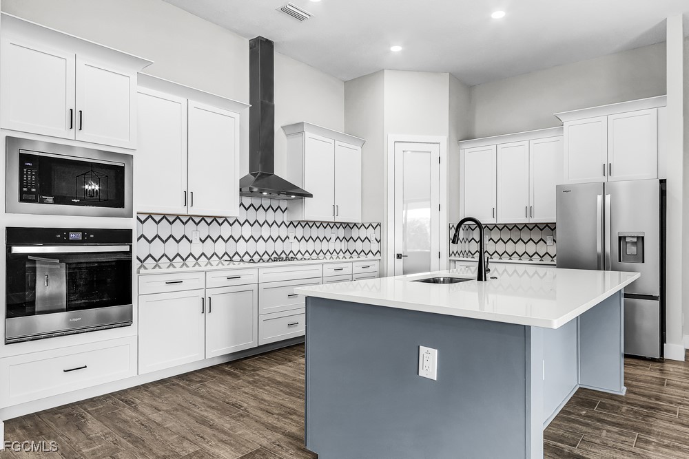 3524 Southwest 3rd Street Cape Coral, FL 33991 - Photo 4 of 24