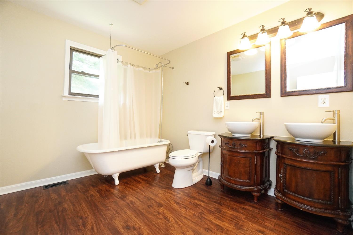3909 Fulton Grove Road Cincinnati, OH 45245 - Photo 18 of 30 Gallery Image 18