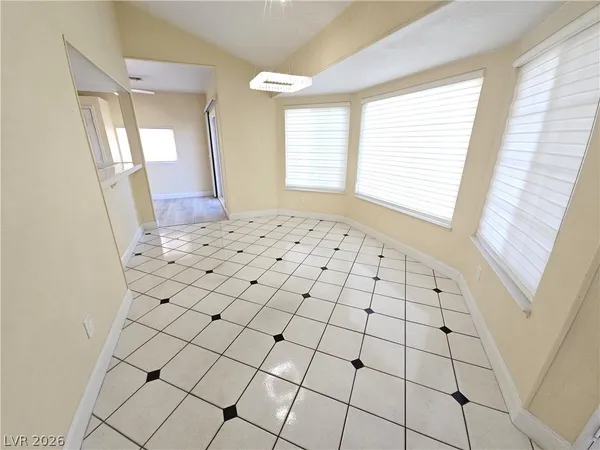 $2,195 | 676 Cervantes Drive, Henderson, NV 89014