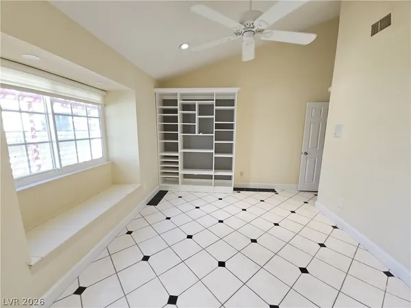 $2,195 | 676 Cervantes Drive, Henderson, NV 89014