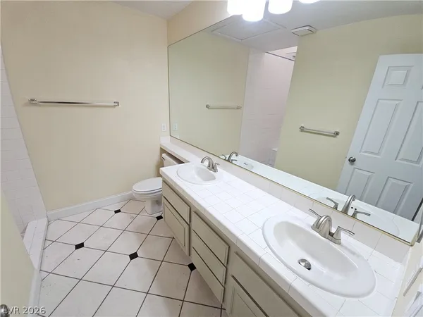 $2,195 | 676 Cervantes Drive, Henderson, NV 89014