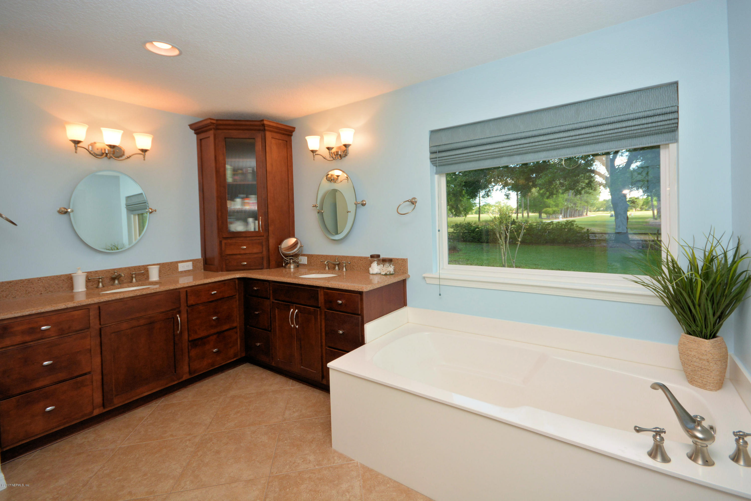 8327 Hollyridge Road Jacksonville, FL 32256 - Photo 32 of 68 32