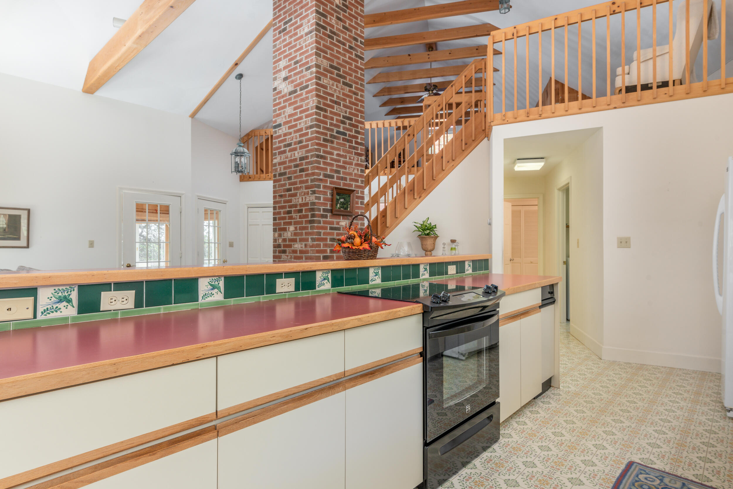 1627 Wagner Bridge Road Waldoboro, ME 04572 - Photo 8 of 27 1627 Wagner Bridge Rd, Waldoboro - Hang
