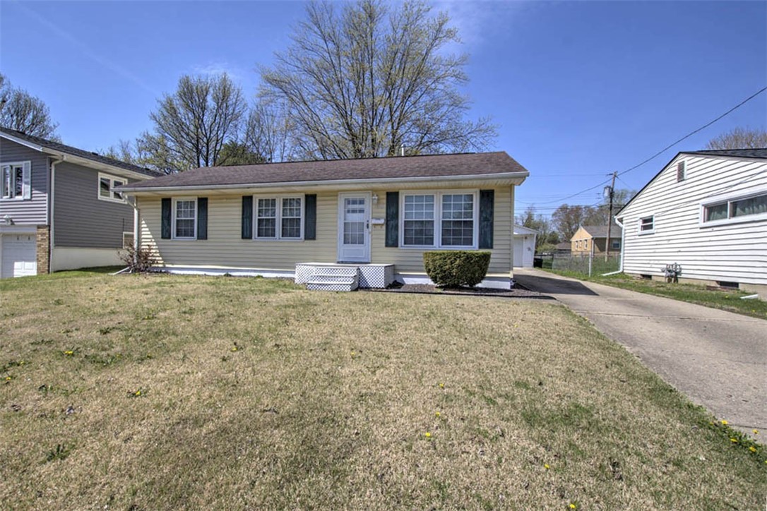 139 Wisconsin Drive Decatur, IL 62526 - Photo 7 of 29 Gallery Image 7
