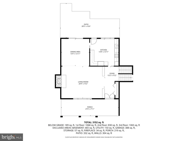 a black and white photo of a picture of a floor