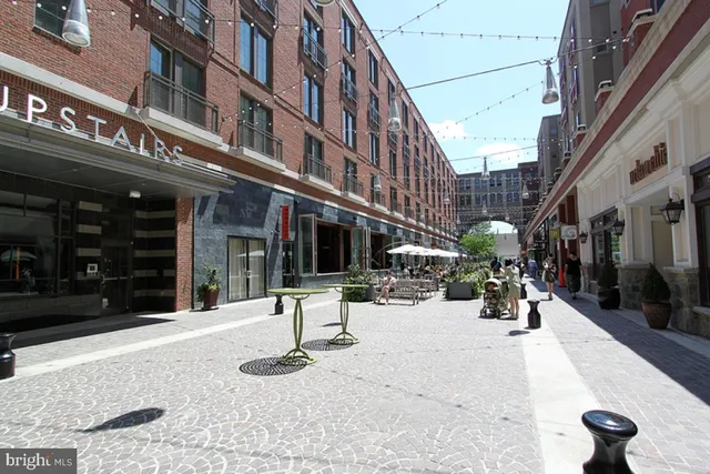 $6,000 | 6220 Robinwood Road, Bethesda, MD 20817