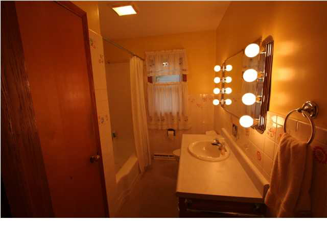 441 Giesler Road Jasper, IN 47546 - Photo 5 of 8 Gallery Image 5