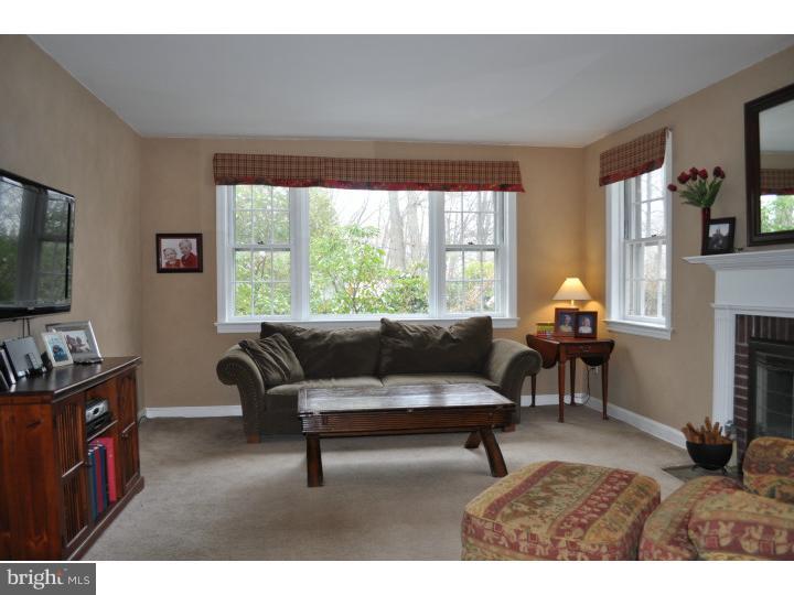 69 Summit Road Malvern, PA 19355 - Photo 7 of 18 Living Room