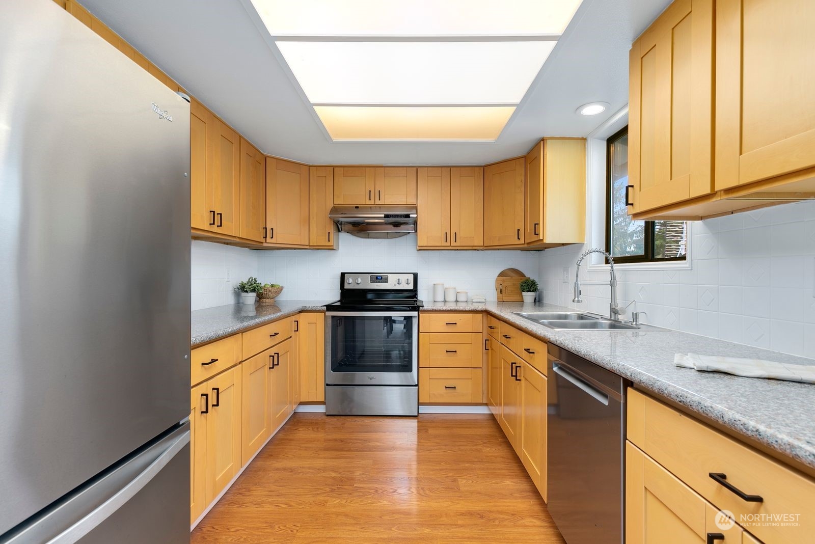 506 South 17th Street Renton, WA 98055 - Photo 8 of 35 Gallery Image 8
