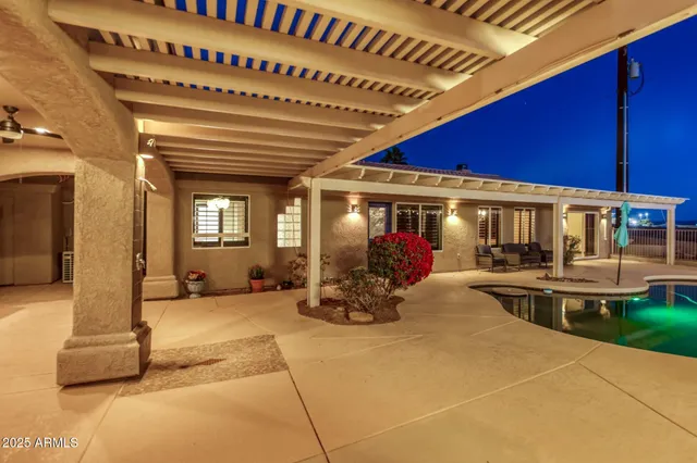 $2,195,000 | 3955 Mediterranean Lane, Lake Havasu City, AZ 86406