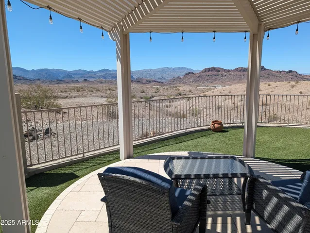 $2,195,000 | 3955 Mediterranean Lane, Lake Havasu City, AZ 86406