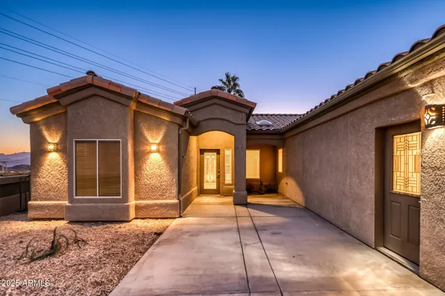$2,195,000 | 3955 Mediterranean Lane, Lake Havasu City, AZ 86406