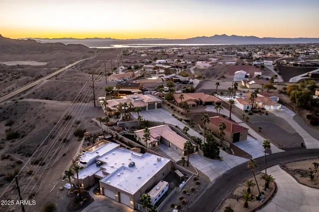 $2,195,000 | 3955 Mediterranean Lane, Lake Havasu City, AZ 86406