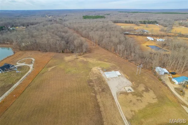 $189,500 | 4103 Highway T Poplar Bluff, Poplar Bluff, MO 63901